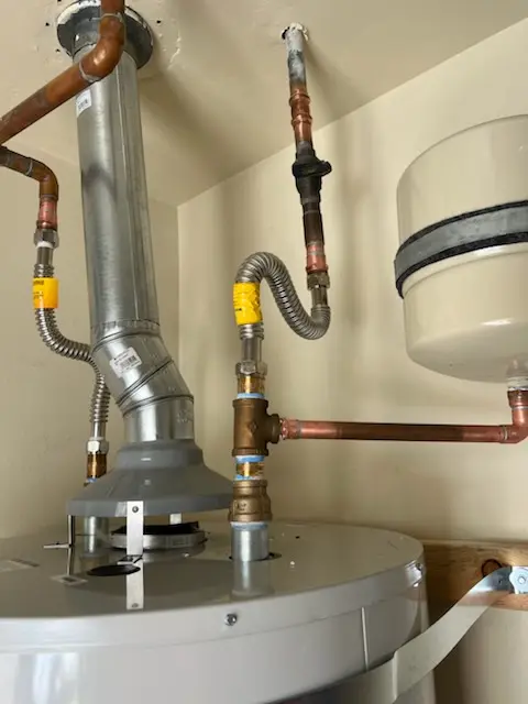 Water heater installation and plumbing repair in Oberlin